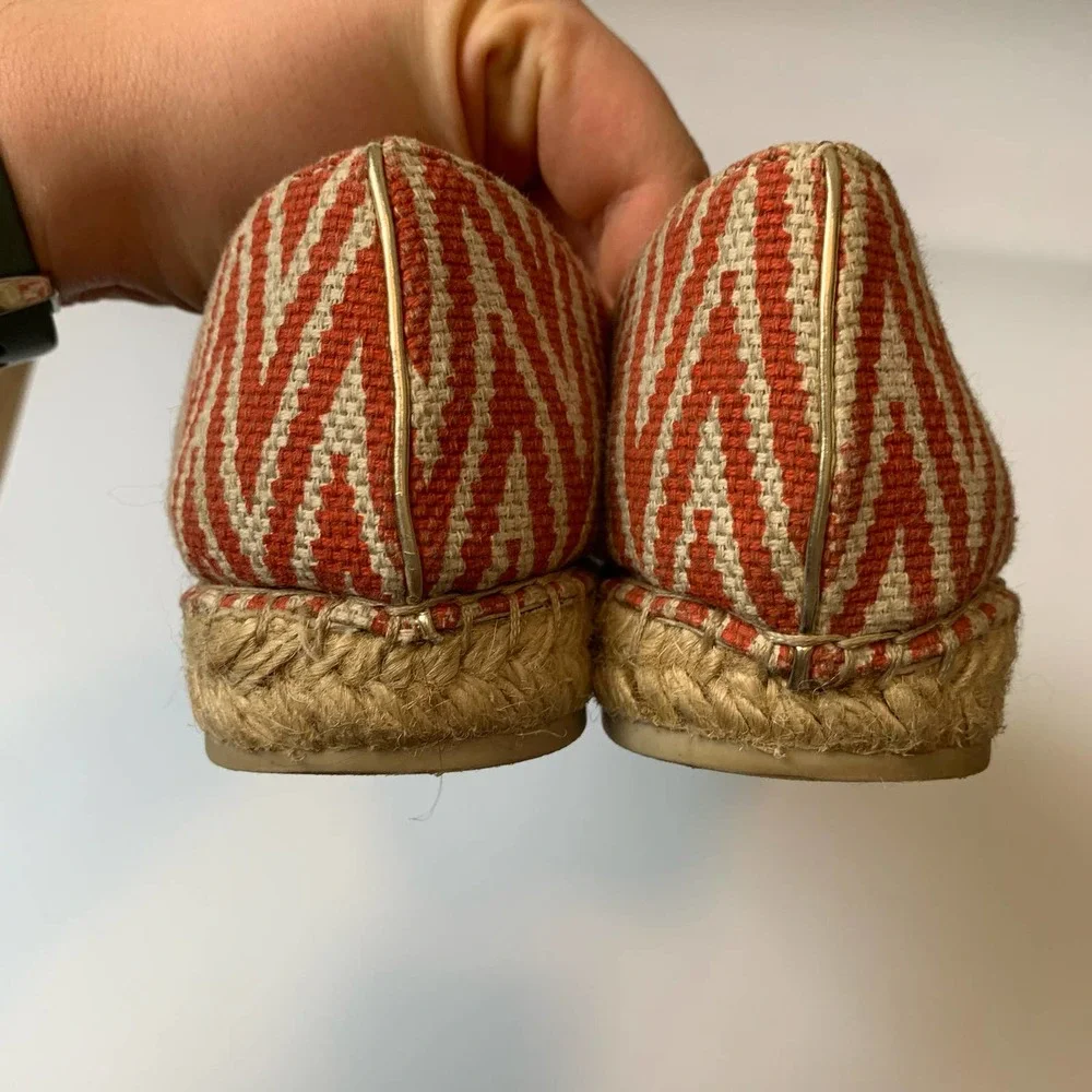 Dolce Vita Slip-on Espadrille Flats Size 10 Orange/Red Cream Zig Zag